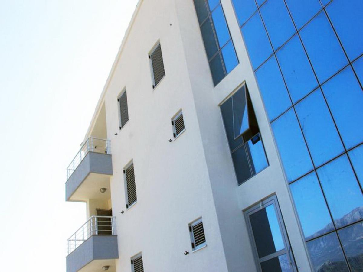 Ivanovic Apartment Budva